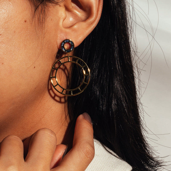 ACUITY | Hollow Round Hoop Dangling Stud Earrings with Black Perri Foia 