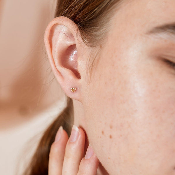 MELROSE | Single Heart Stud Earring Perri Foia 
