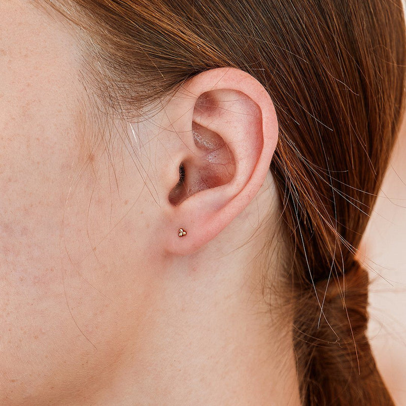 PEPPER| Trio Dots Single Piercing Earring Perri Foia 
